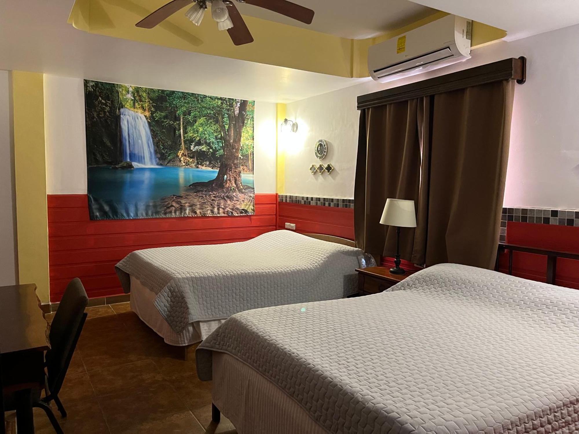Easy Inn Hotel Belize City Eksteriør billede