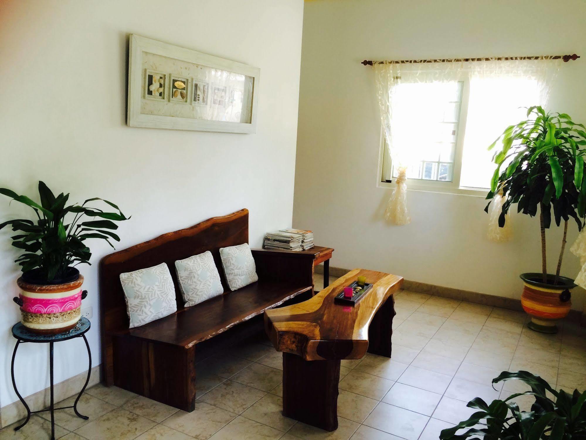 Easy Inn Hotel Belize City Eksteriør billede